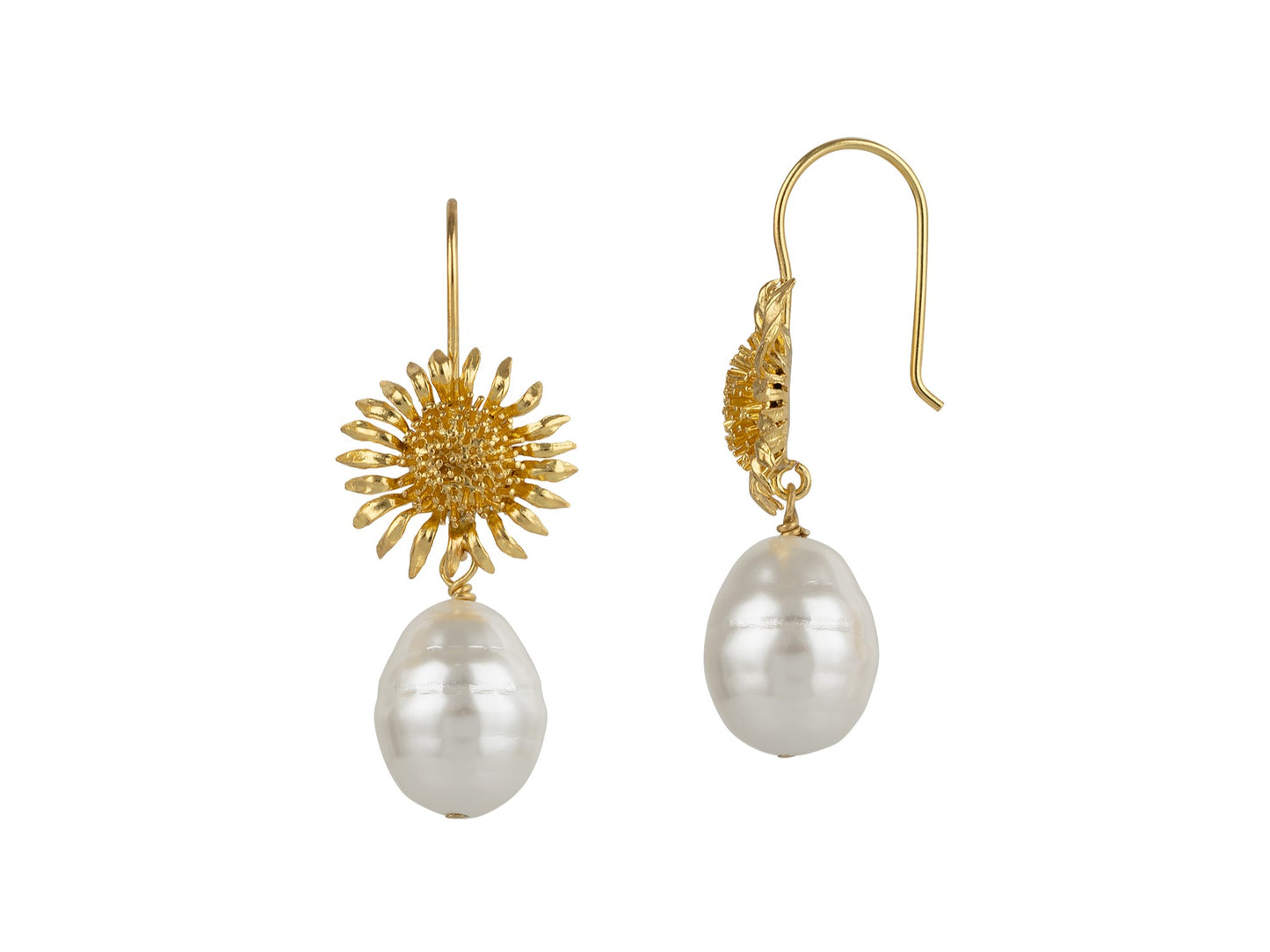 Earring made from brass, goldplated, mini baroque pearl