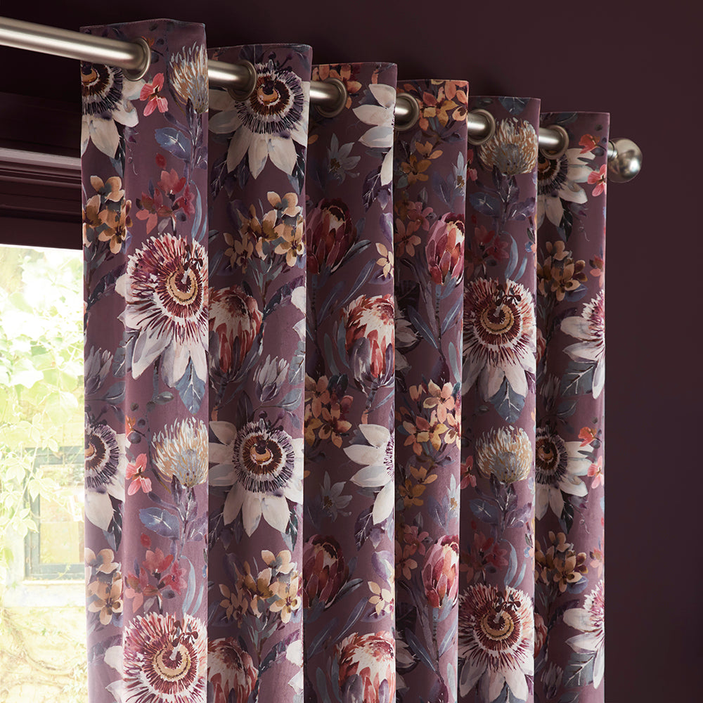 Pasionaria - Ready-made Eyelet Curtains