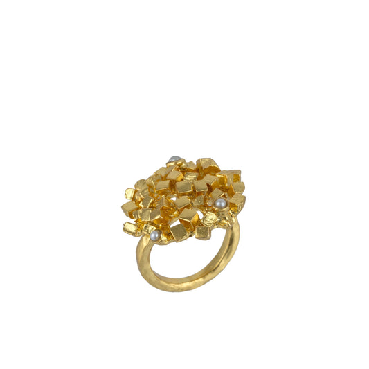 The Drapery Haus - Jewellery - Ring made from brass, goldplated, mini baroque pearl