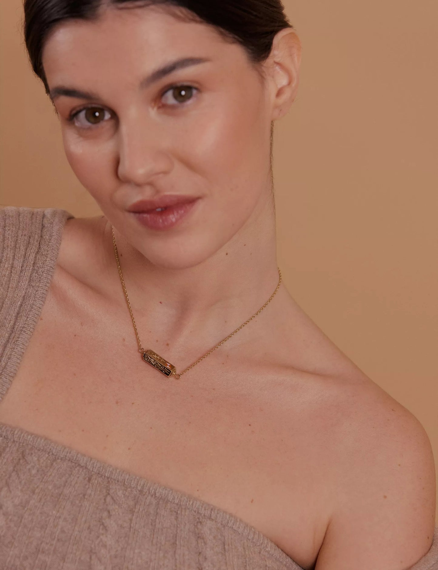 Air necklace -  Pamela Collection by Louise Damas
